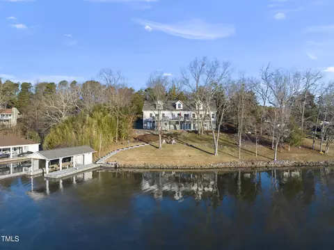 120 Possum Trot Ln, Semora, NC 27343