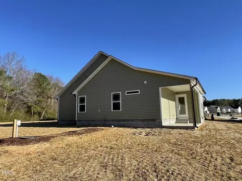 125 Hydrangea Ln, Benson, NC 27504 photo 17