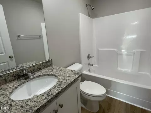 125 Hydrangea Ln, Benson, NC 27504 photo 5