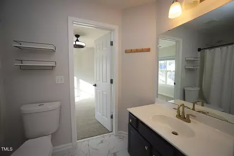 Bath - 1013 Red Hat Ln, Durham, NC 27713 photo 2 of 3