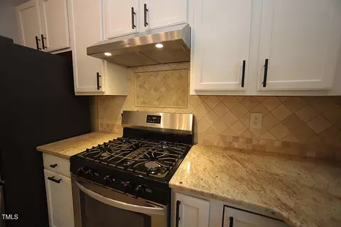 Kitchen - 1013 Red Hat Ln, Durham, NC 27713 photo 3 of 4