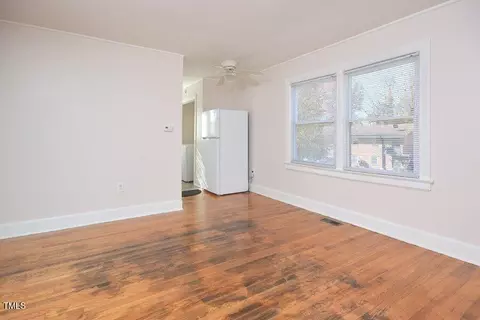 Living - 331 Clark St, Durham, NC 27701 photo 2 of 4