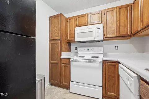 418 Devlin Pl, Durham, NC 27707 photo 9