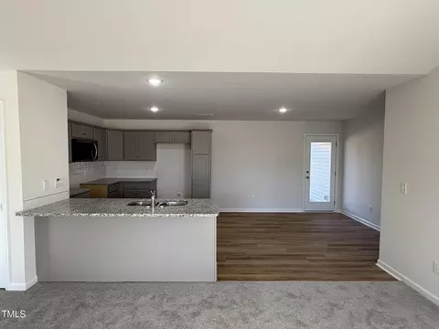 Kitchen - 117 Hydrangea Ln, Benson, NC 27504 photo 1 of 2