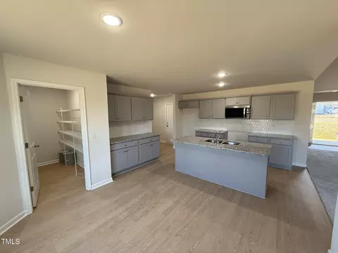105 Hydrangea Ln, Benson, NC 27504 photo 9