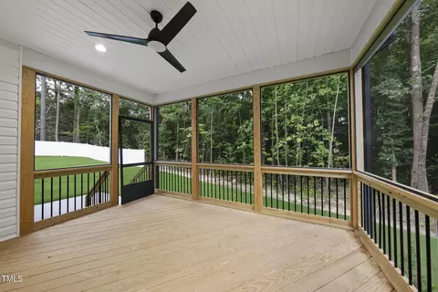 Exterior - 2628 Silver Gate Ct, Wake Forest, NC 27587 photo 2 of 4