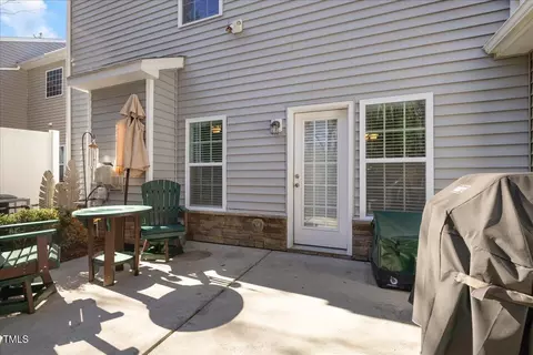 Exterior - 1008 Monmouth Loop, Cary, NC 27513 photo 3 of 4