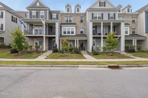2937 Great Lawn Rd, Apex, NC 27502