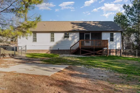 136 Sycamore Ct, Benson, NC 27504 photo 24
