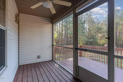 136 Sycamore Ct, Benson, NC 27504 photo 23