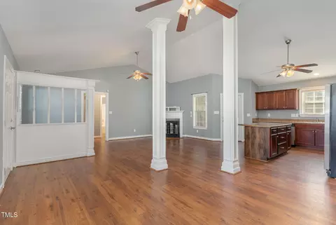 136 Sycamore Ct, Benson, NC 27504 photo 14
