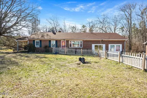 2540 Mayo Lake Rd, Roxboro, NC 27574