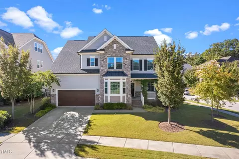 1300 Yow Pl, Cary, NC 27518