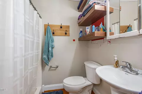 Bath - 2214 Umstead Rd, Durham, NC 27712 photo 1 of 1