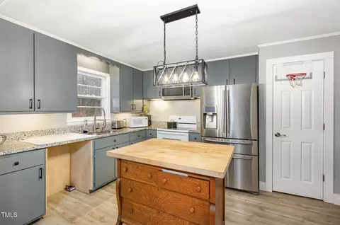Kitchen - 2214 Umstead Rd, Durham, NC 27712 photo 1 of 3