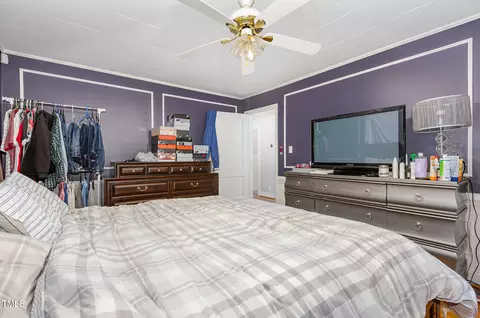 Bedroom - 2214 Umstead Rd, Durham, NC 27712 photo 2 of 5