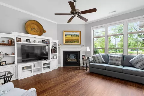 107 Sunstone Dr, Cary, NC 27519 photo 4