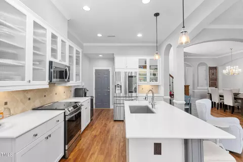 107 Sunstone Dr, Cary, NC 27519 photo 9