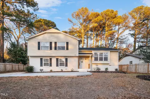 20 Lynn Road Rd, Raleigh, NC 27609