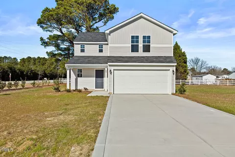 23 Alderman Ct, Dunn, NC 28334