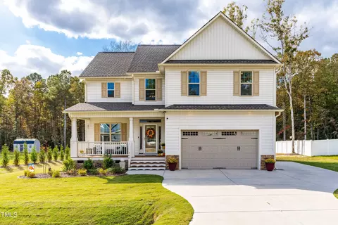466 Long Grass Dr, Smithfield, NC 27577