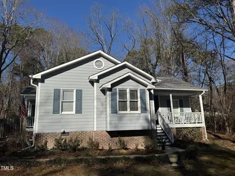 8501 Applecross Cir, Apex, NC 27539