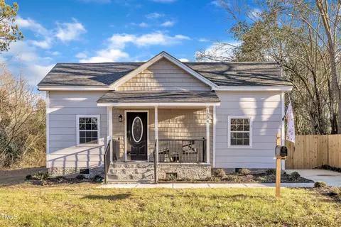 1004 N Fayetteville Ave, Dunn, NC 28334