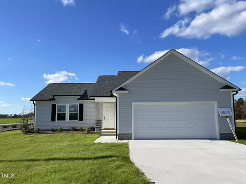 19 Shiloh Dr, Lillington, NC 27546