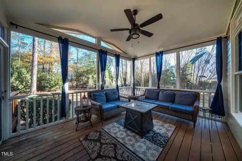 Exterior - 2913 Brighton Bluff Dr, Apex, NC 27539 photo 9 of 21