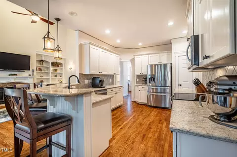 Kitchen - 2913 Brighton Bluff Dr, Apex, NC 27539 photo 2 of 4