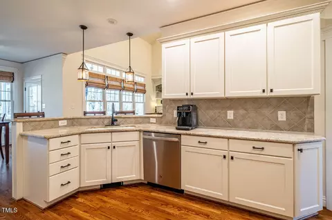 Kitchen - 2913 Brighton Bluff Dr, Apex, NC 27539 photo 3 of 4