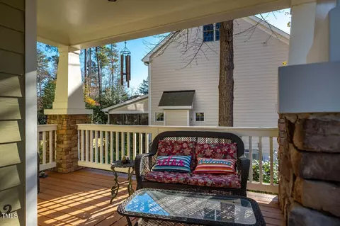 Exterior - 2913 Brighton Bluff Dr, Apex, NC 27539 photo 8 of 21
