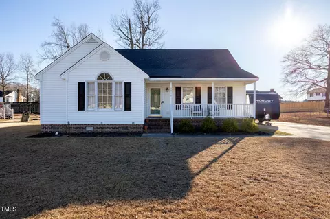 5212 Castlewood Dr, Wilson, NC 27893
