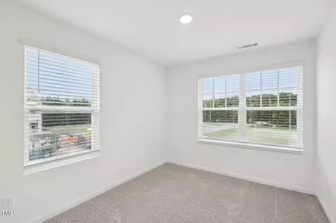 2052 Glen Crossing Dr, Durham, NC 27704 photo 26