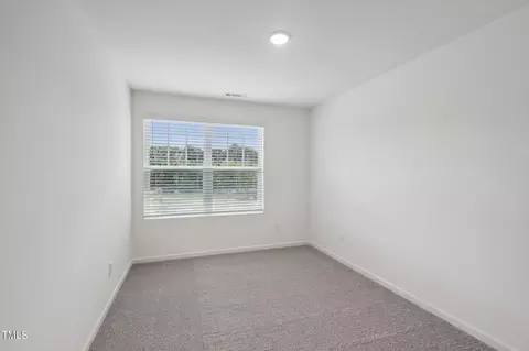 2052 Glen Crossing Dr, Durham, NC 27704 photo 28