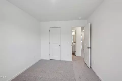2052 Glen Crossing Dr, Durham, NC 27704 photo 29