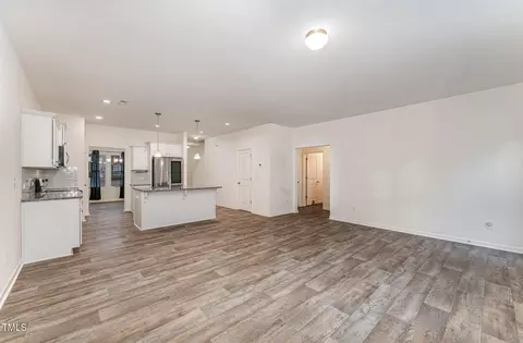 181 Pineapple Pl, Benson, NC 27504 photo 6