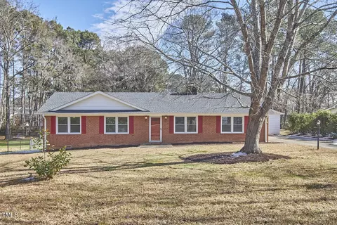 5206 Autumn Dr, Durham, NC 27712