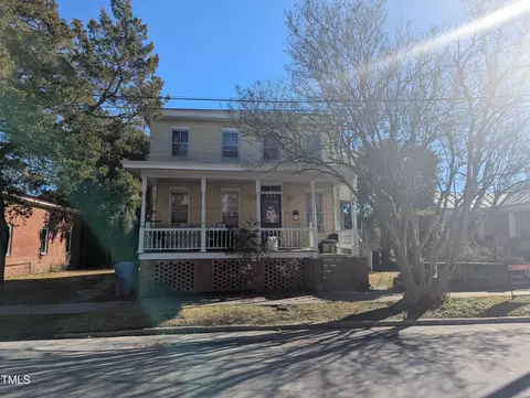 408 Bern St, New Bern, NC 28560