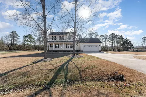 212 Chalmers Dr, Clayton, NC 27520