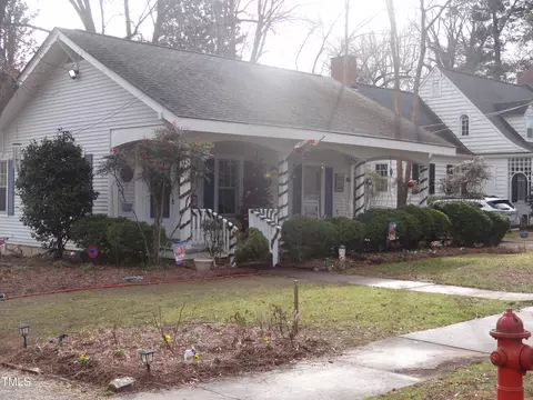 216 Bragg St, Warrenton, NC 27589