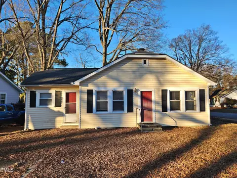 521 E Third St, Wendell, NC 27591
