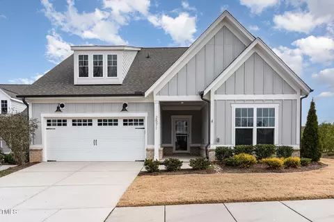 2571 Collection Ct, New Hill, NC 27562