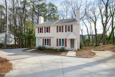 2922 Glenridge Dr, Raleigh, NC 27604