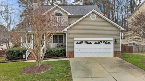 3912 Perney Ct, Apex, NC 27539