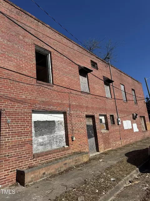 1230 SW Main St, Rocky Mount, NC 27803