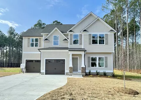181 Sourgum Ct, Zebulon, NC 27597