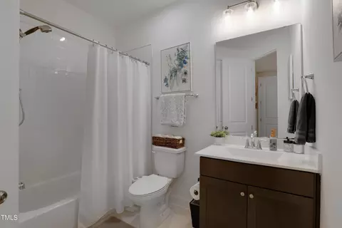 Bath - 1317 Copper Trace Ct, Wake Forest, NC 27587 photo 3 of 3