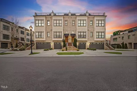 2111 Glover Ln #103, Raleigh, NC 27605