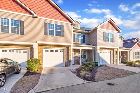 31 Cedar Hollow Dr, Garner, NC 27529
